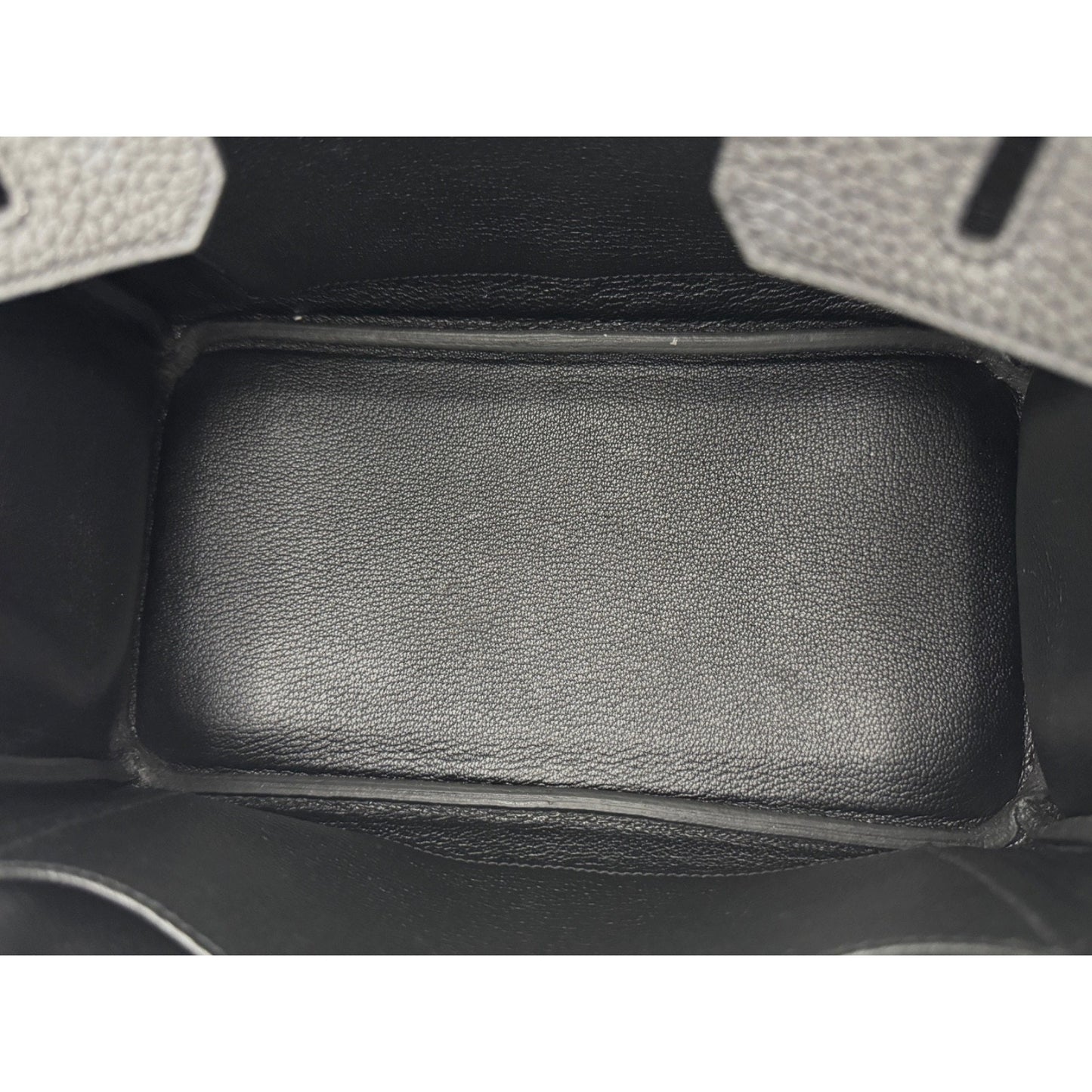 Hermes Birkin 25 Black Noir Togo Leather Gold Hardware Handbag