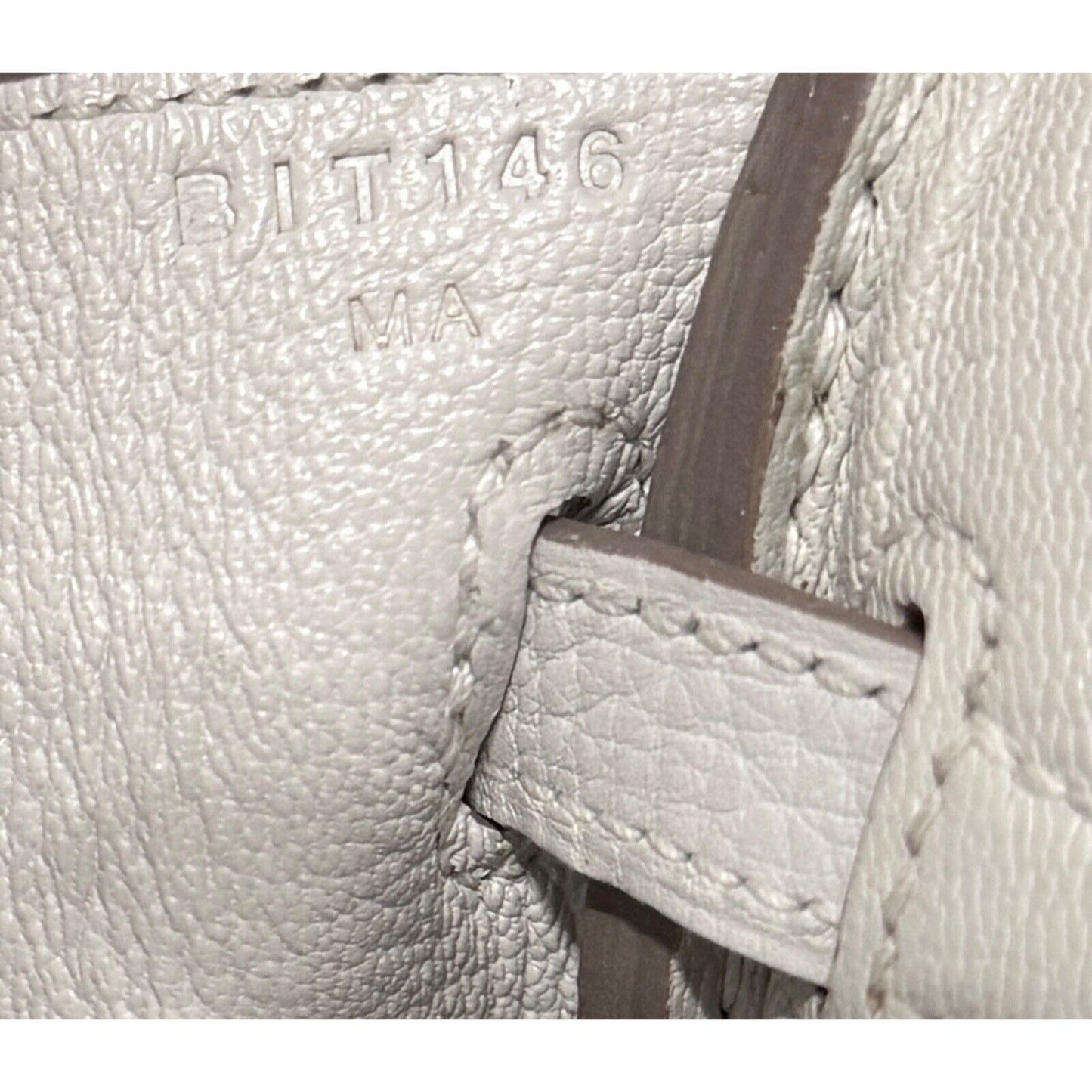 Hermes Birkin 25 Gris Pale Gray Grey Togo Leather Gold Hardware Handbag NEW