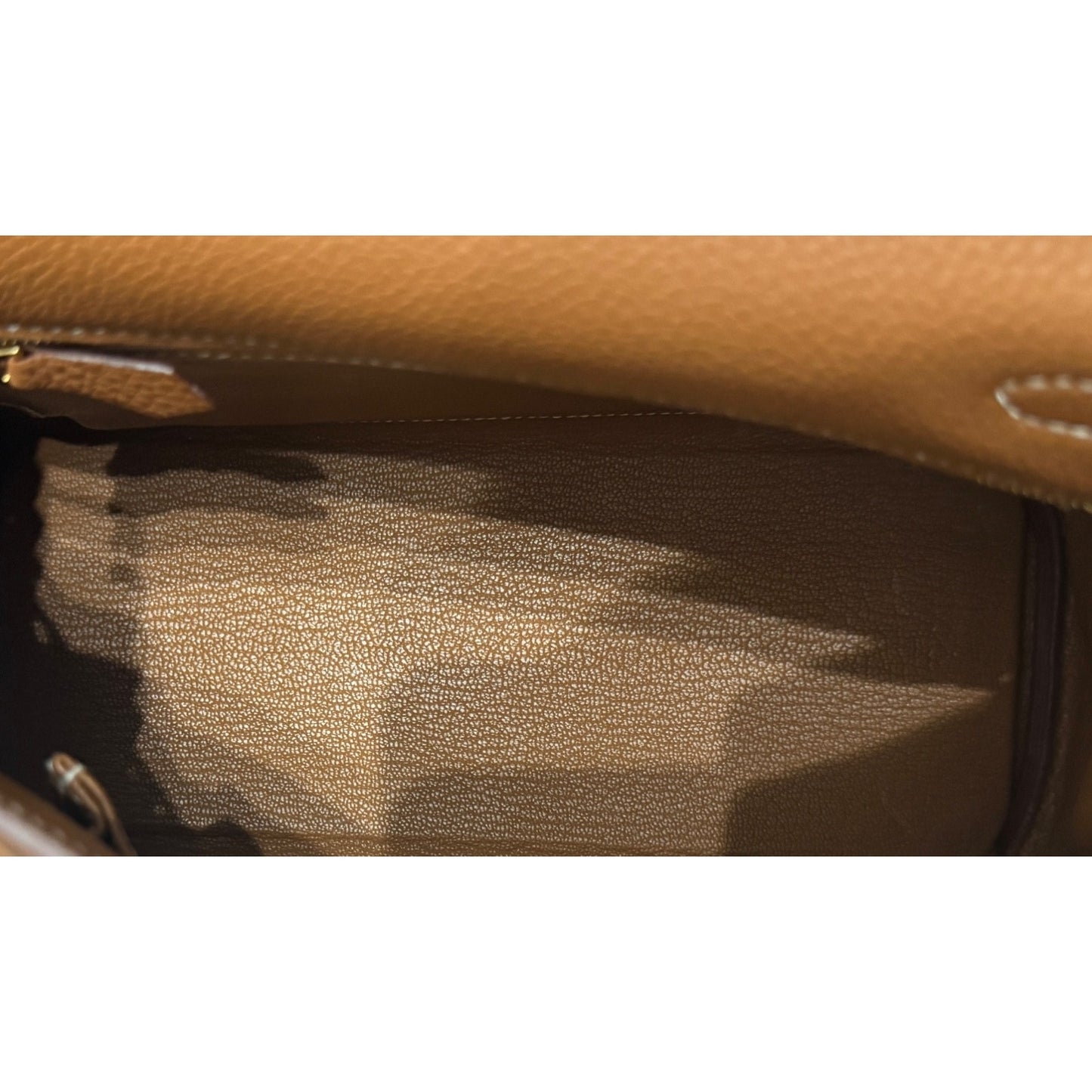 Hermes Kelly 25 Gold Tan Camel Togo Leather Gold Hardware Shoulder Bag