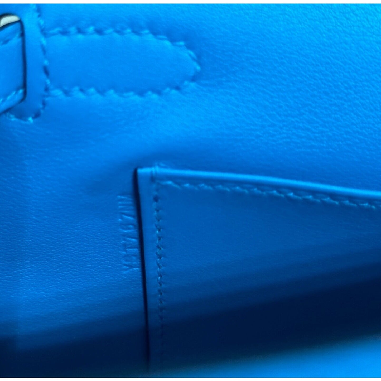 Hermès Pochette Kelly Mini Swift Blue Frida Gold Hardware