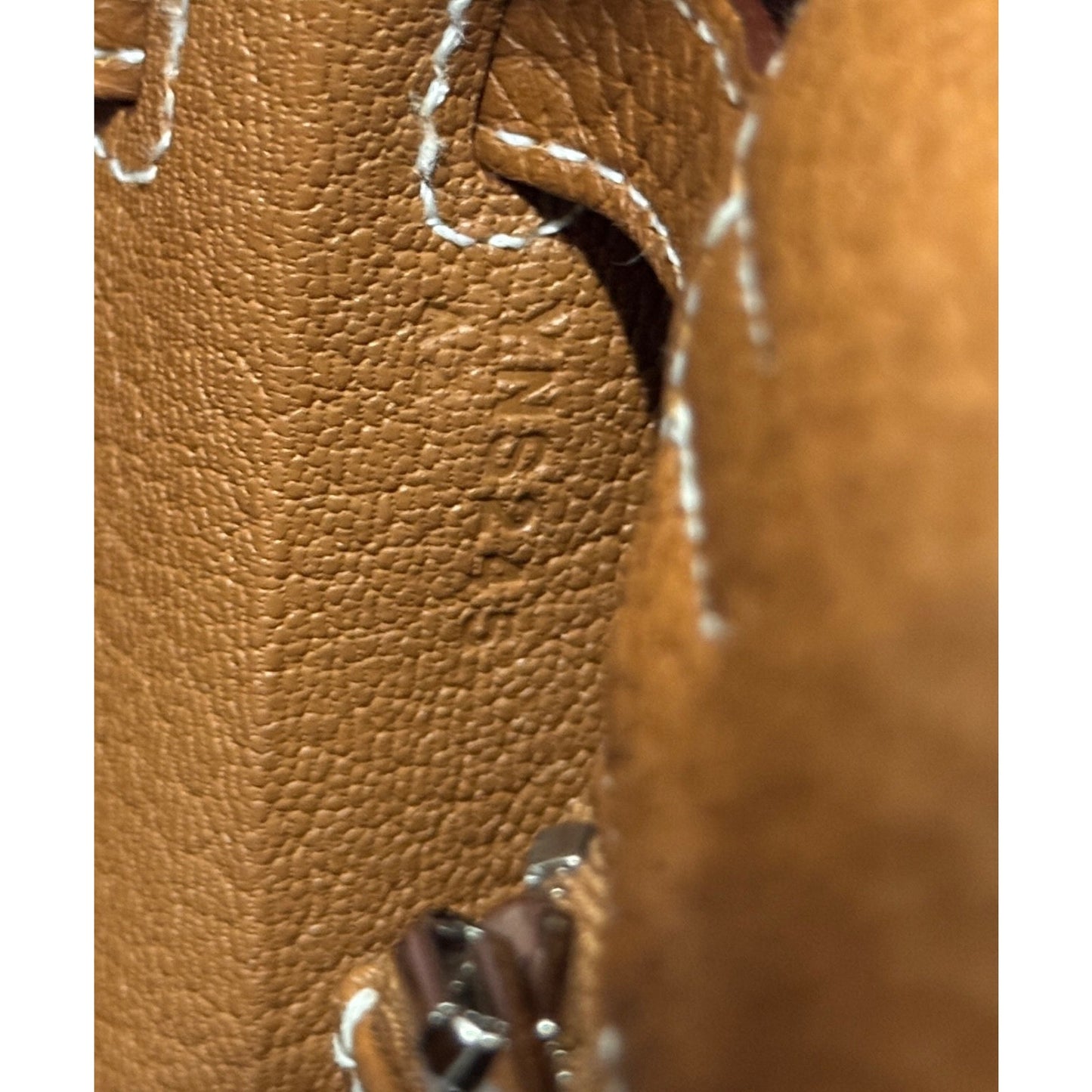 Hermes Kelly 25 Gold Tan Camel Togo Leather Palladium Hardware Shoulder Bag