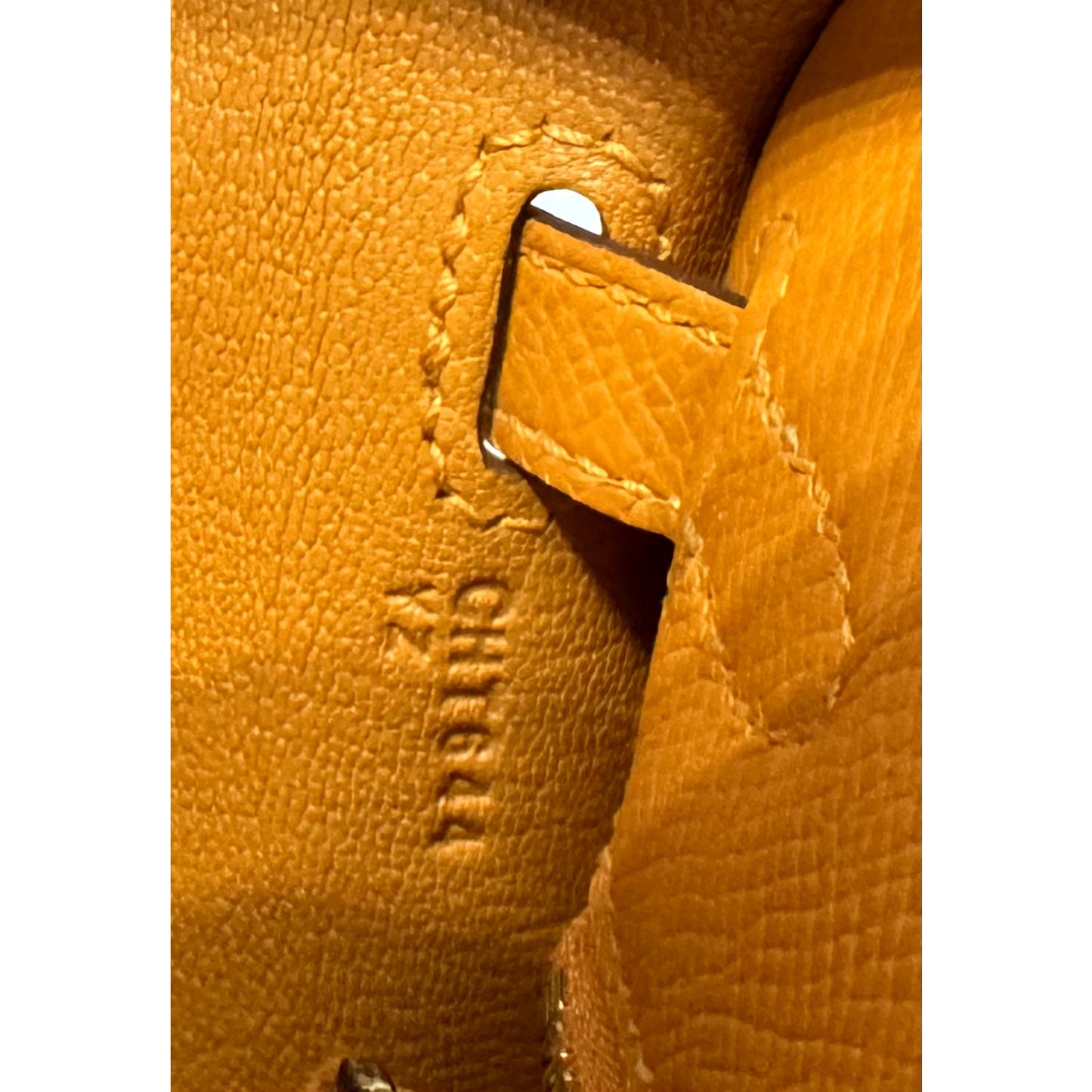 Hermes Kelly 25 Sellier Apricot Orange Epsom Leather Gold Hardware