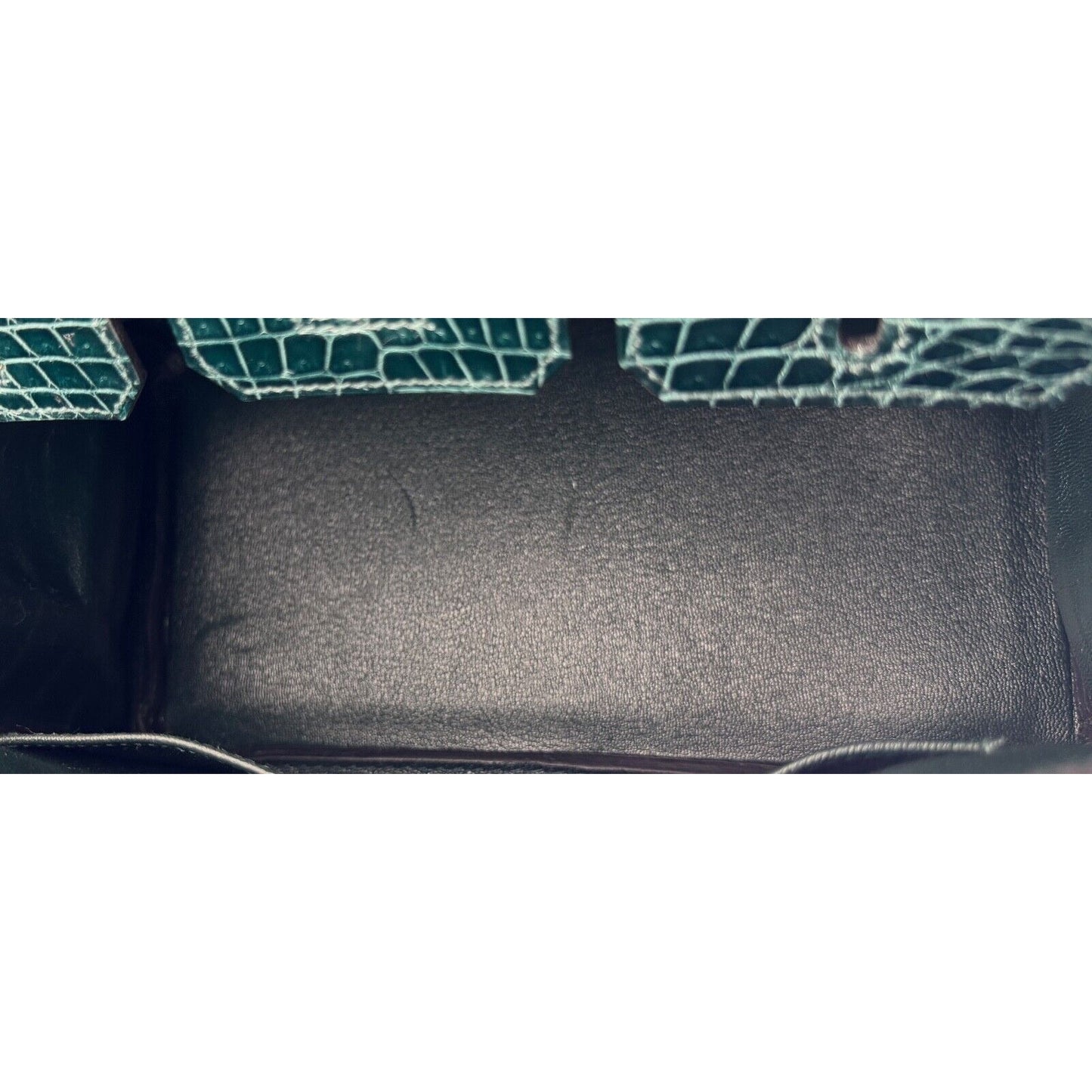 Hermes Birkin 25 Vert Fonce Dark Green Niloticus Crocodile Leather Gold Hardware