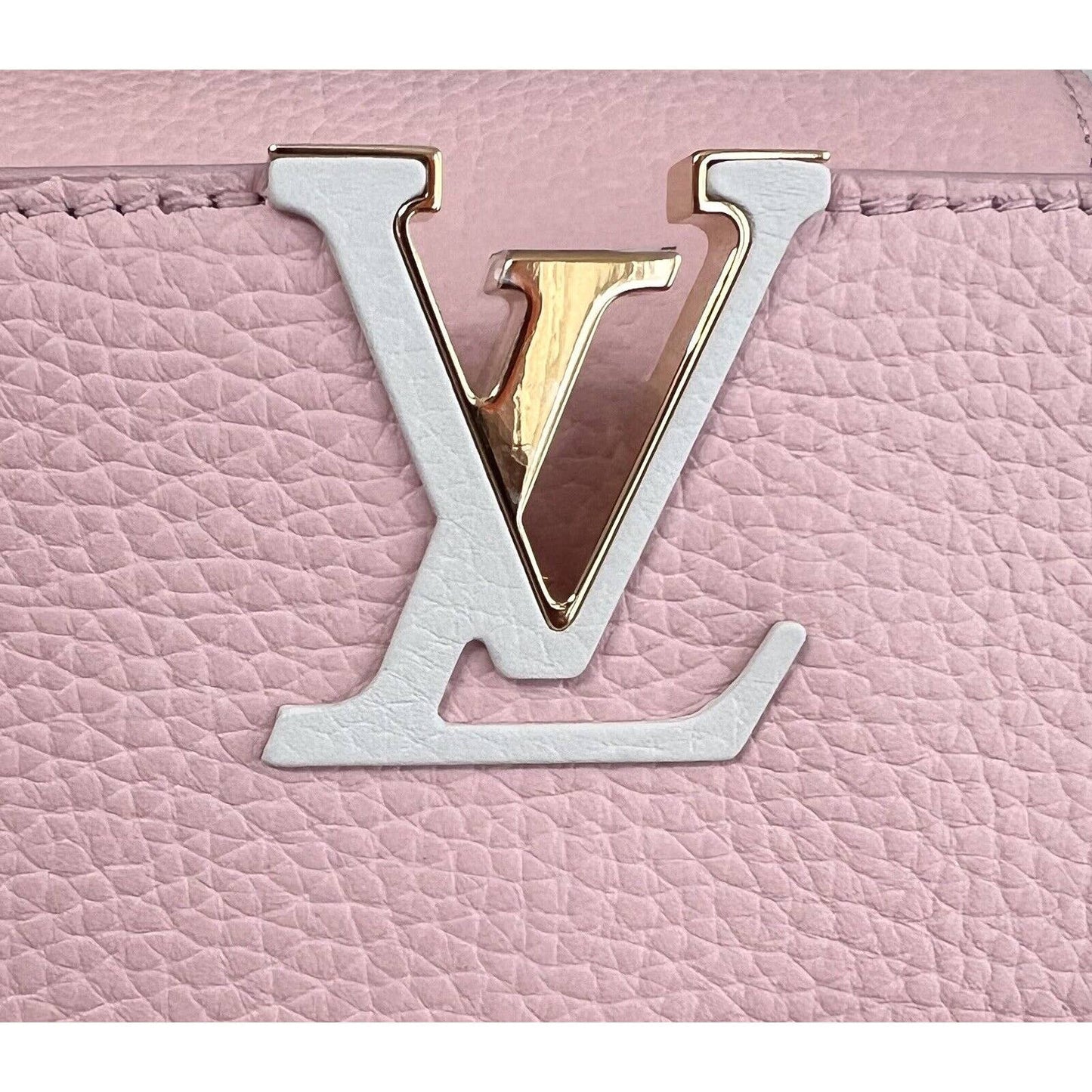 New Limited Edition Louis VUITTON Capucines pm Pink Leather Hand Shoulder Bag