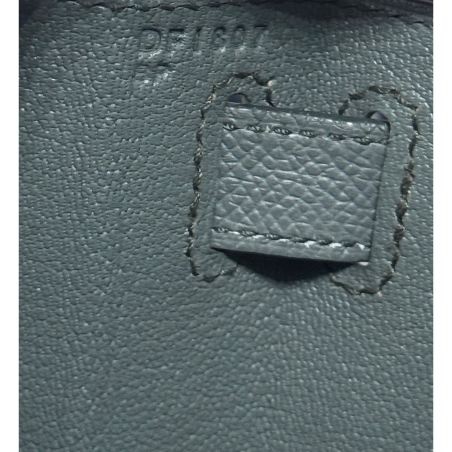 Hermes Kelly 28 Sellier Vert Amande Gray Green Epsom Leather Gold Hardware RARE