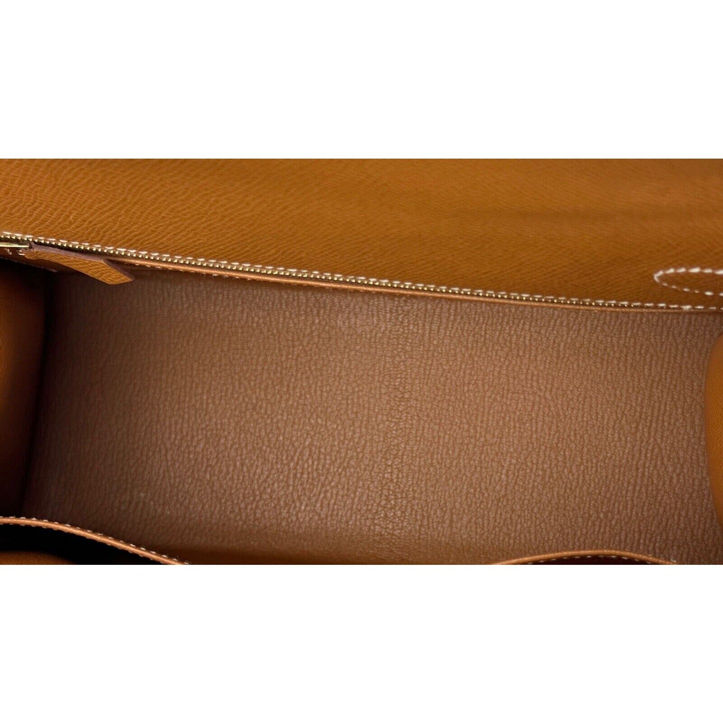 Hermes Kelly 28 Sellier Gold Tan Camel Epsom Leather Gold Hardware Bag 2022