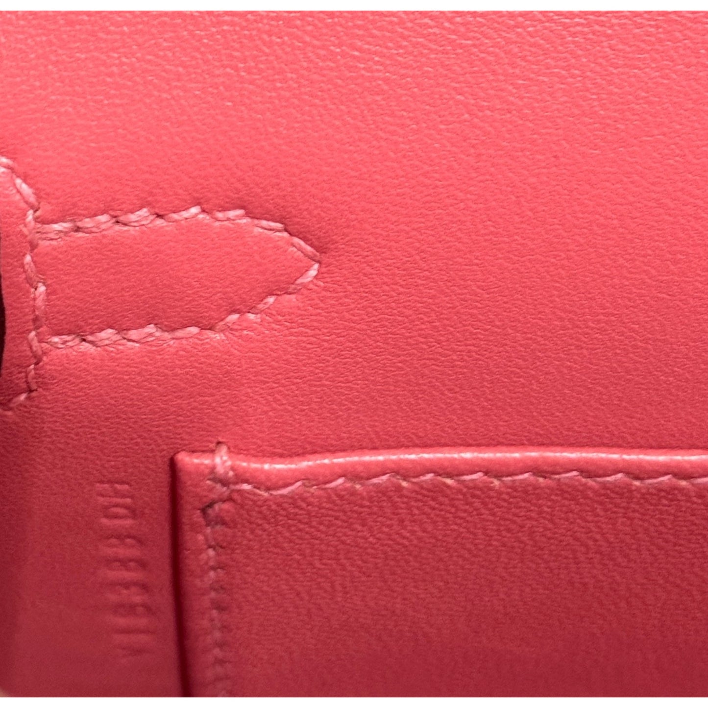 Hermes Kelly Mini 20 Rose Lipstick Pink Chèvre Leather Gold Hardware RARE