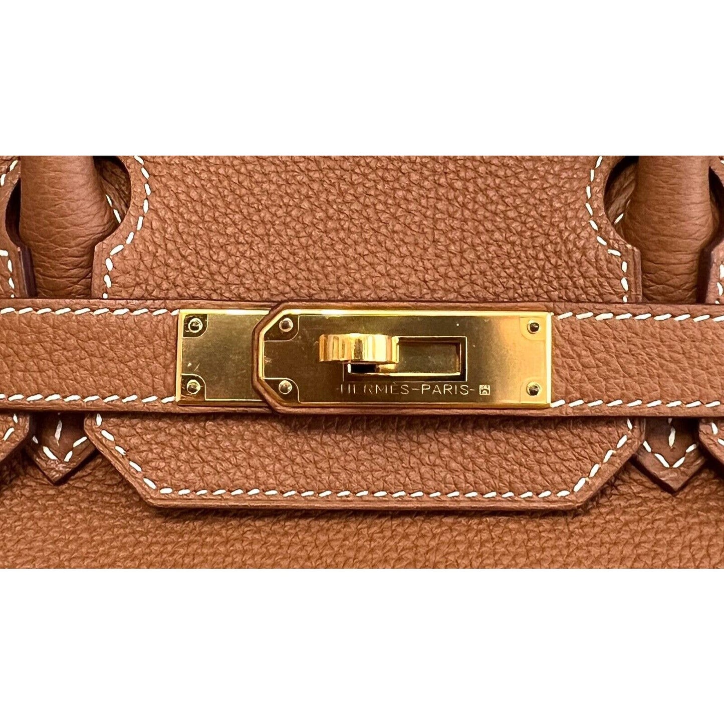 tan #hermes bag with #gold buckle yes pleaseee